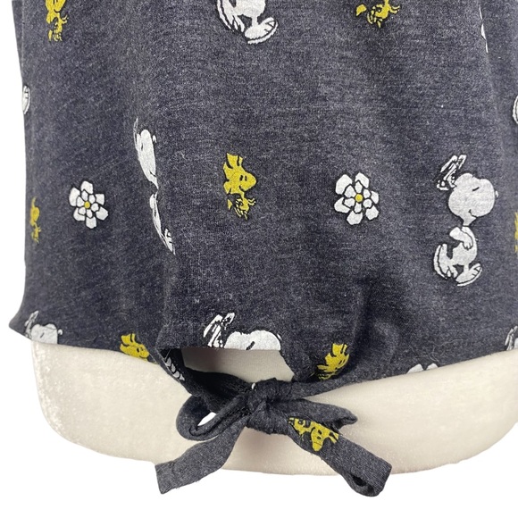 Peanuts Snoopy Women's TShirt with Tie Detail Size XS - Picture 3 of 8